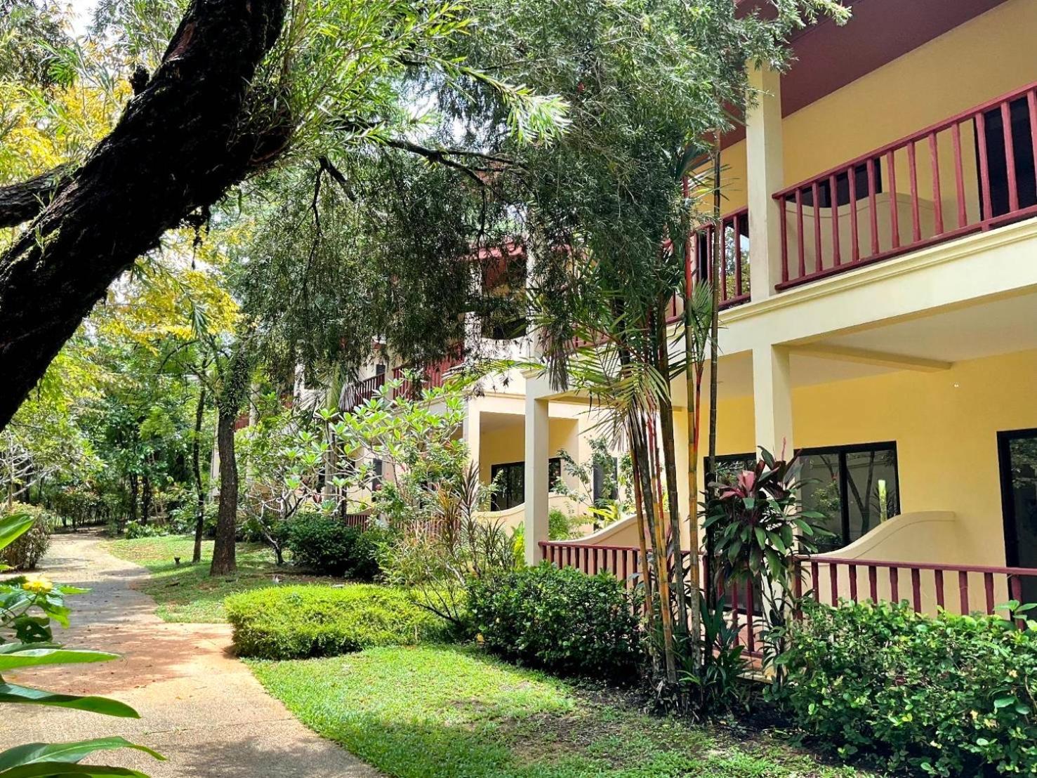 Nang Thong Beach Resort Khao Lak Exterior photo